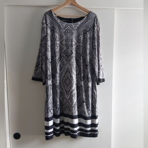 Paisley Pattern Art To Wear Stretch Knit Knee Length Sheath Dress Black White 3X